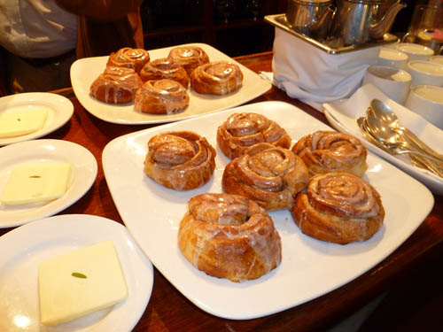 michael's-market-santa-monica