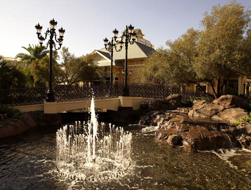 Las Vegas Town Square Review