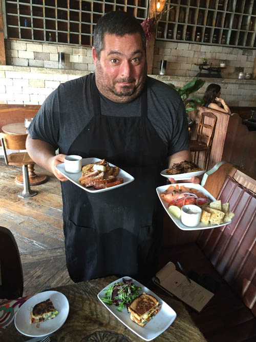 melrose-umbrella-co-dine-review