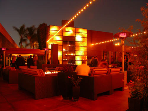 glow lounge and cuisine dine review