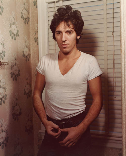 bruce-springsteen-on-the-edge-of-town