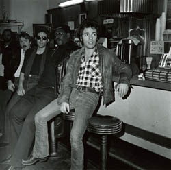 bruce-springsteen-on-the-edge-of-town