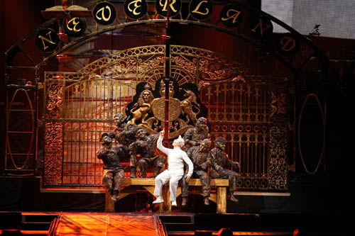 cirque-du-soleil's-michael-jacksone-tour