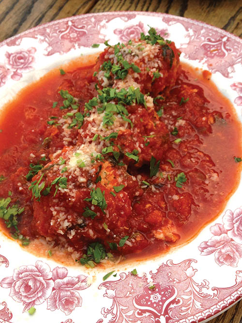 pearls-sunset-strip-dine-review